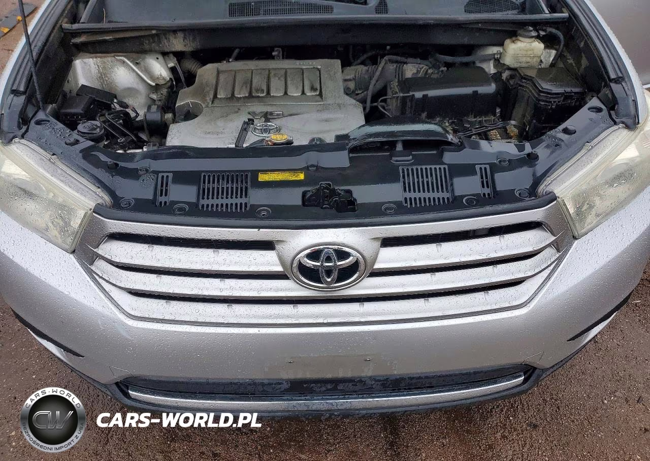 2011 Toyota Highlander Base VIN:5TDZK3EH8BS026704 - 12