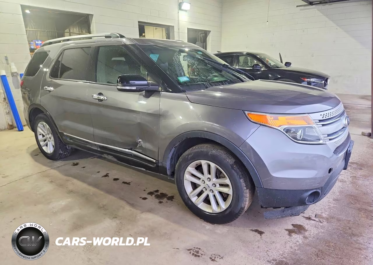 2014 Ford Explorer Xlt VIN:1FM5K7D86EGA97806 - 4