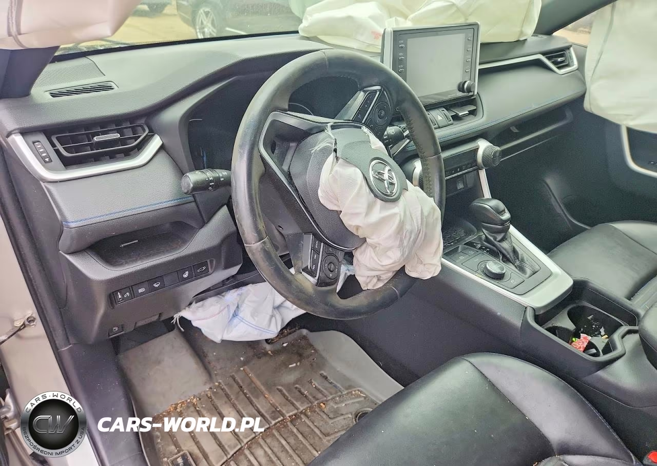 2019 Toyota Rav4 Xse VIN:JTMEWRFV3KJ021272 - 8