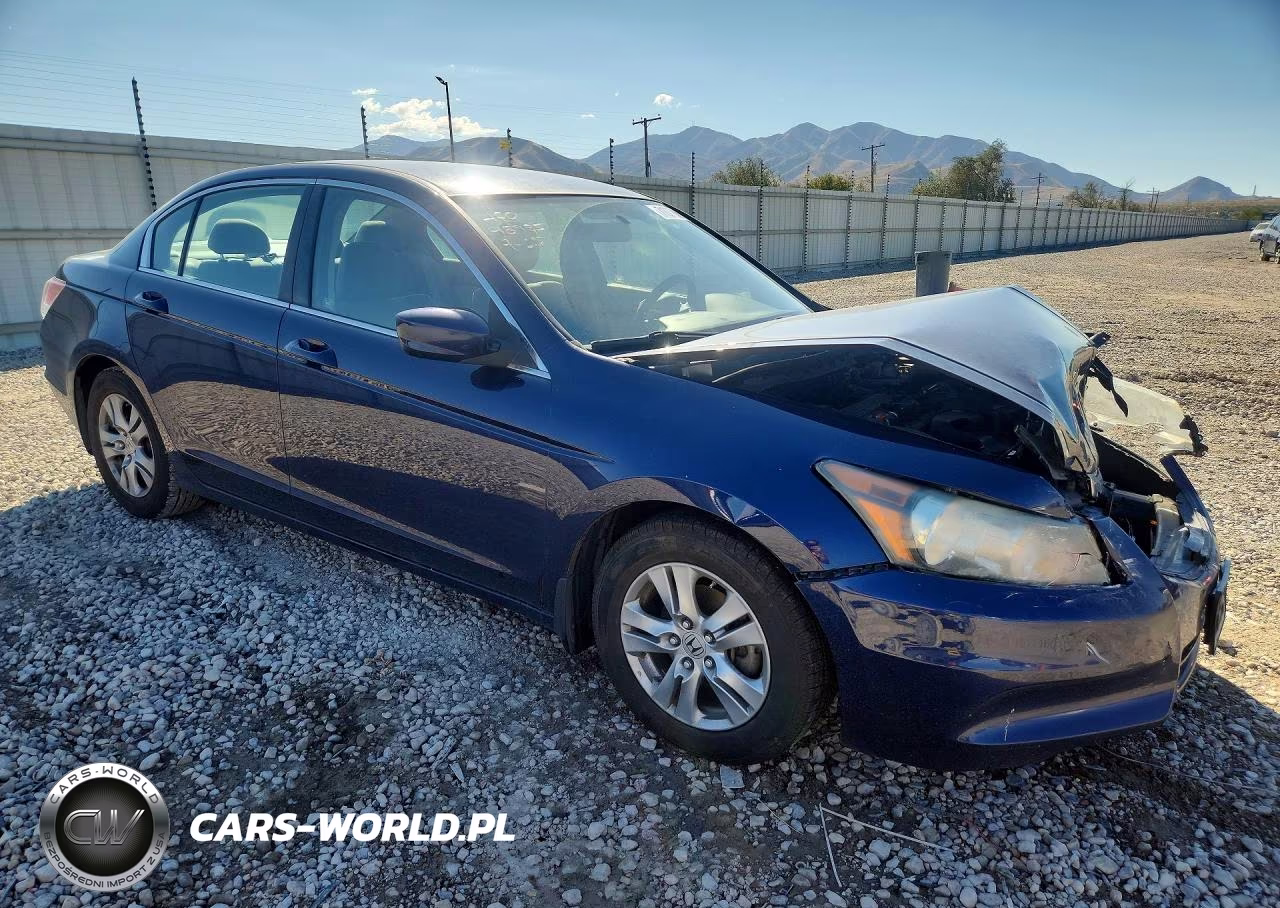 2011 Honda Accord Lxp VIN:1HGCP2F41BA117261 - 4
