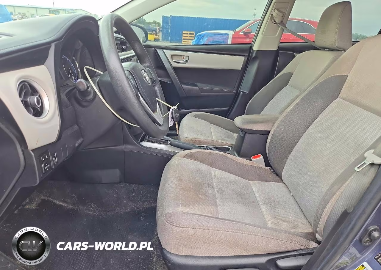 2019 Toyota Corolla Le VIN:5YFBURHE4KP941865 - 7