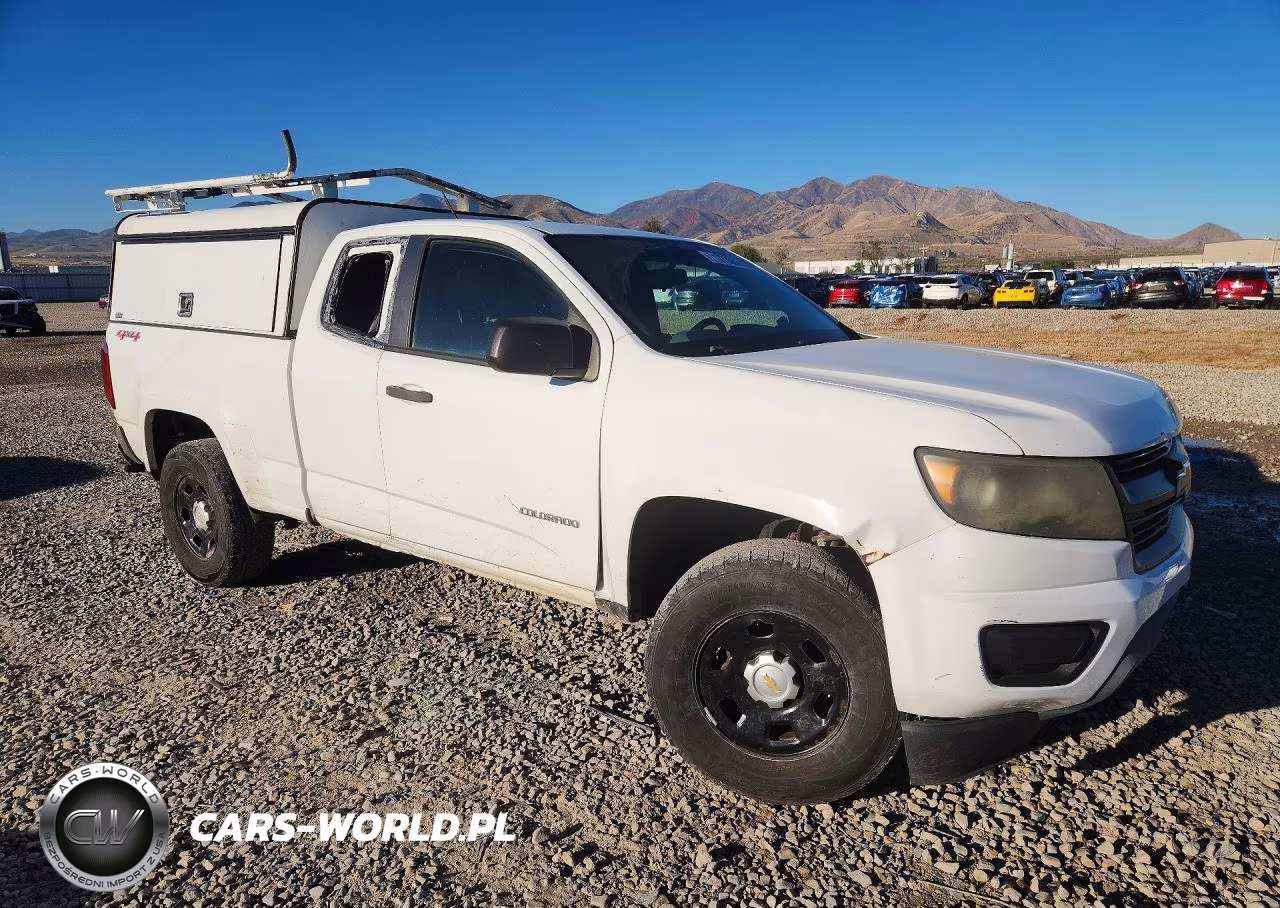 2015 Chevrolet Colorado VIN:1GCHTAEA5F1188597 - 4