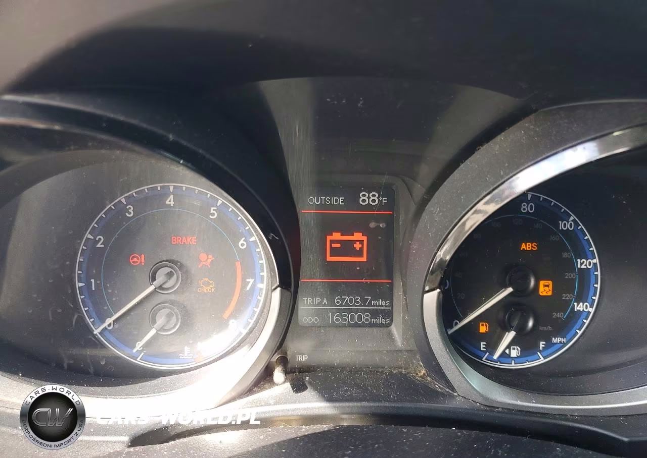 2014 Toyota Corolla S Plus VIN:5YFBURHE1EP128844 - 9