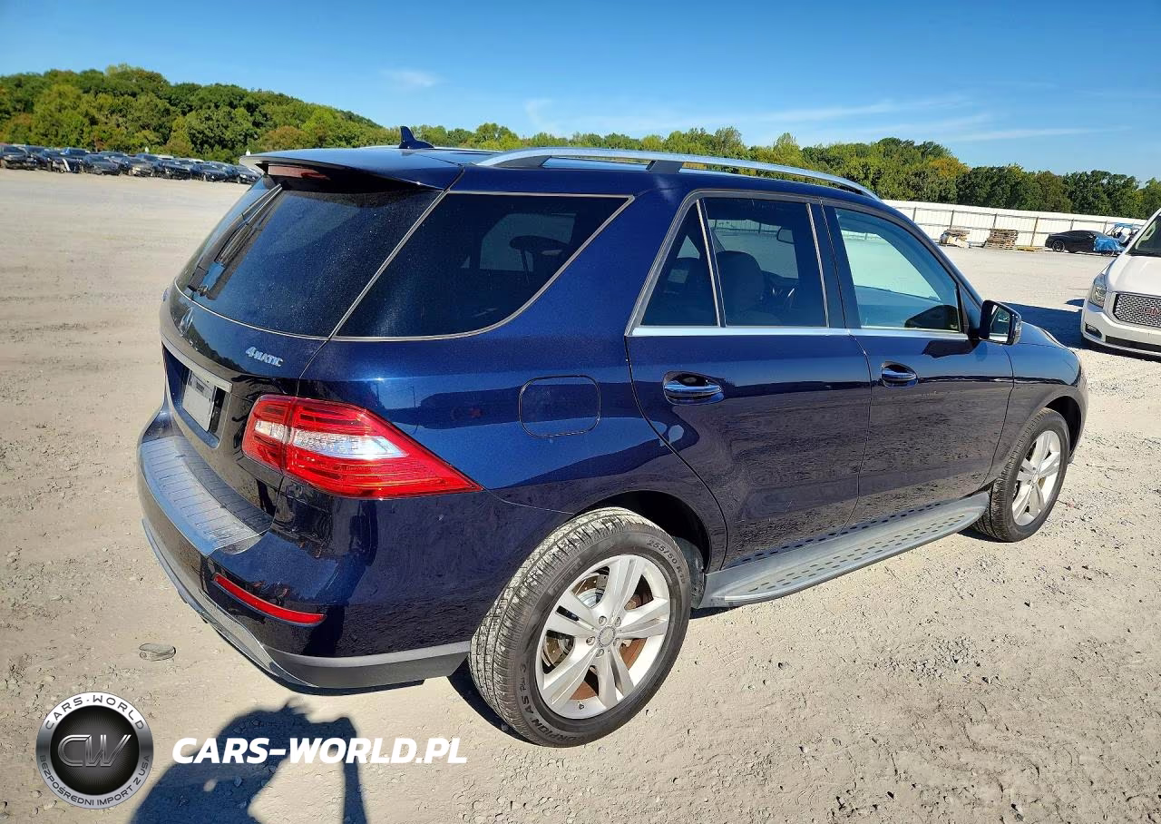 2015 Mercedes-Benz Ml 350 4Matic VIN:4JGDA5HB3FA531452 - 3