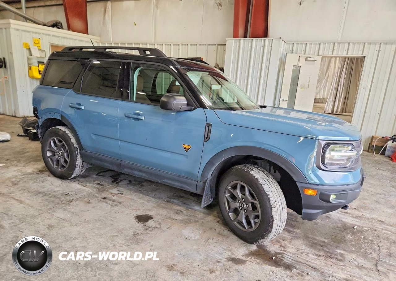 2022 Ford Bronco Sport Badlands VIN:3FMCR9D91NRD68738 - 4
