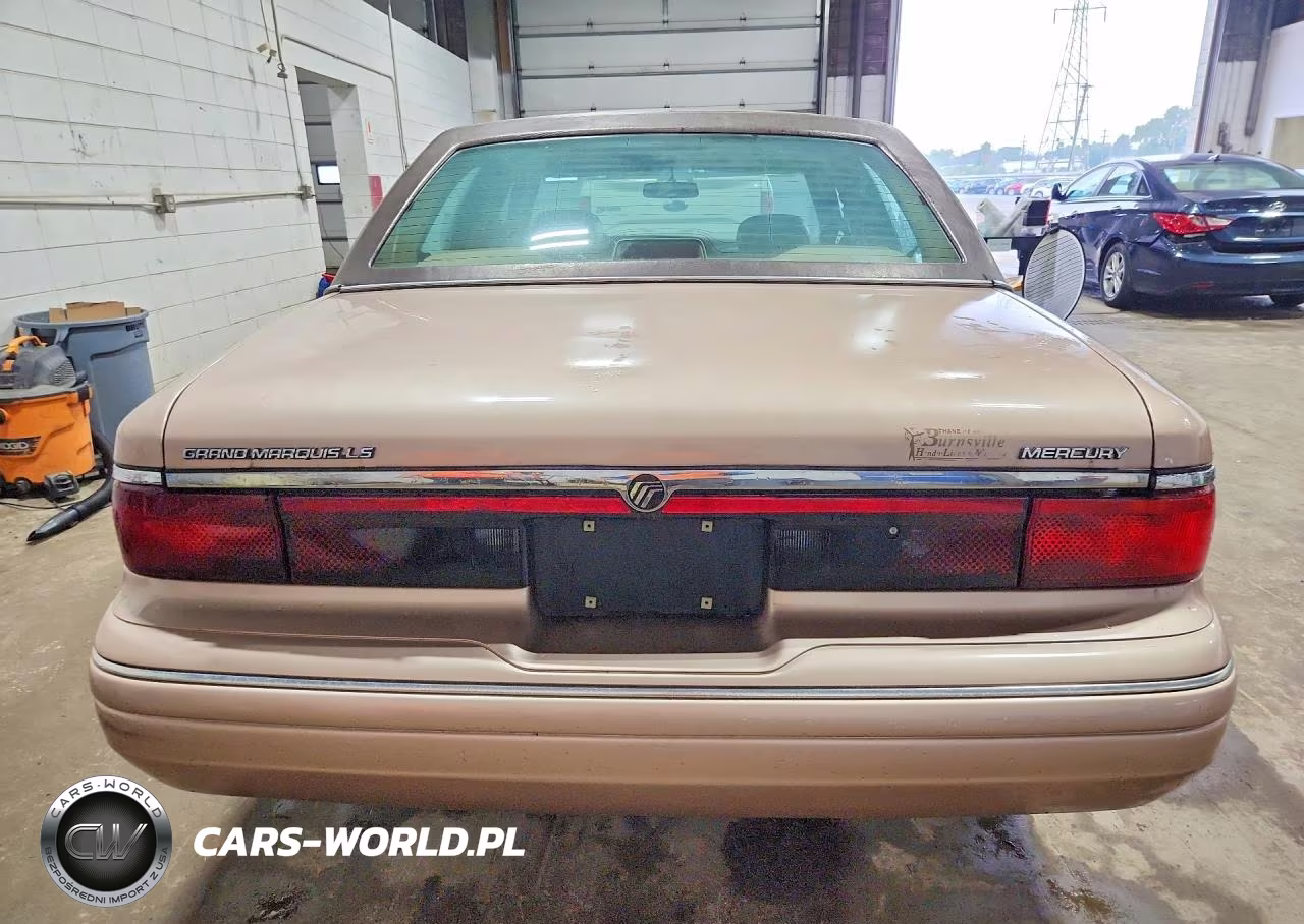 1996 Mercury Grand Marquis Ls VIN:2MELM75W0TX670935 - 6
