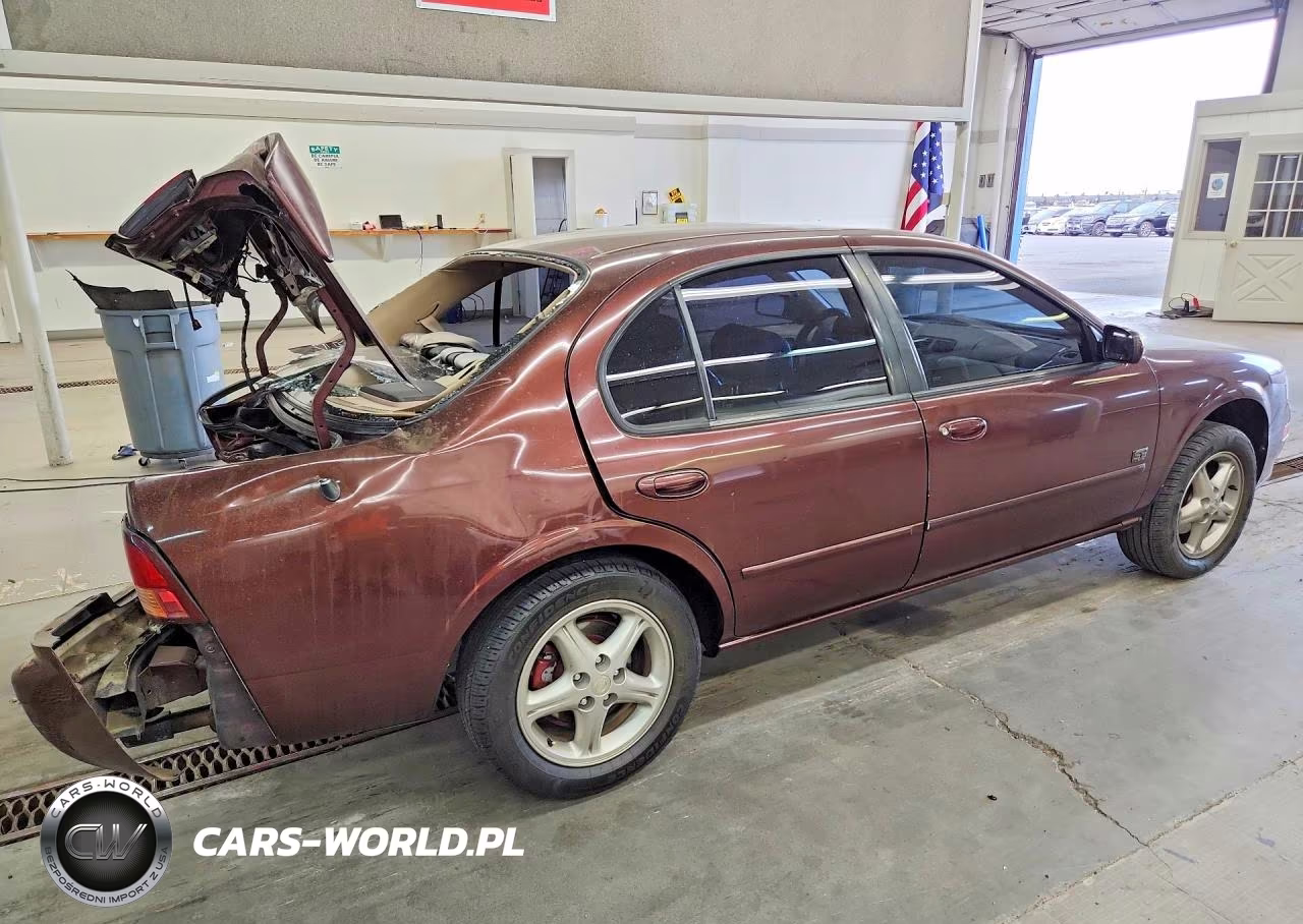 1999 Nissan Maxima VIN:JN1CA21D5XT818083 - 3