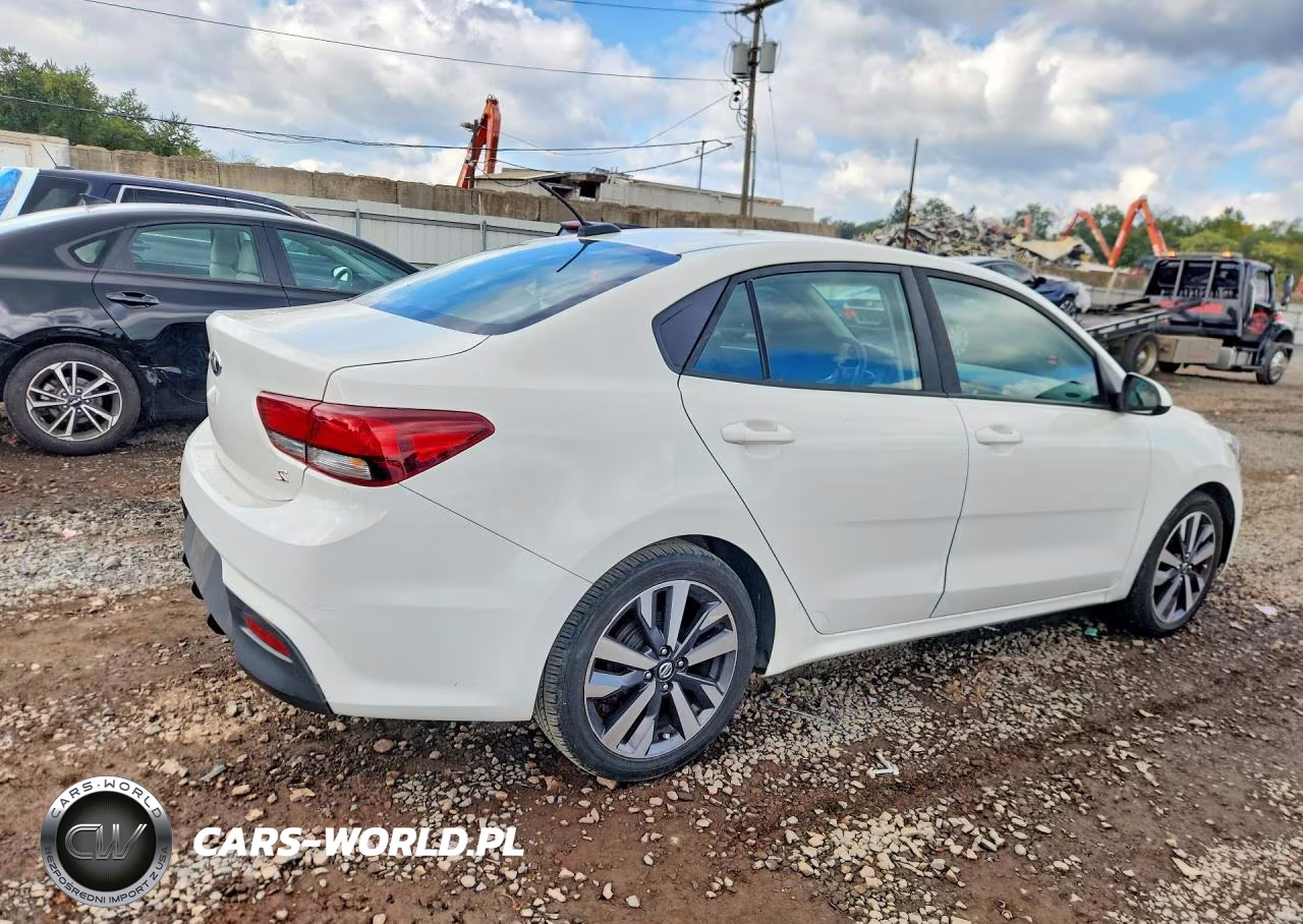 2018 Kia Rio S VIN:3KPA24AB4JE095287 - 3
