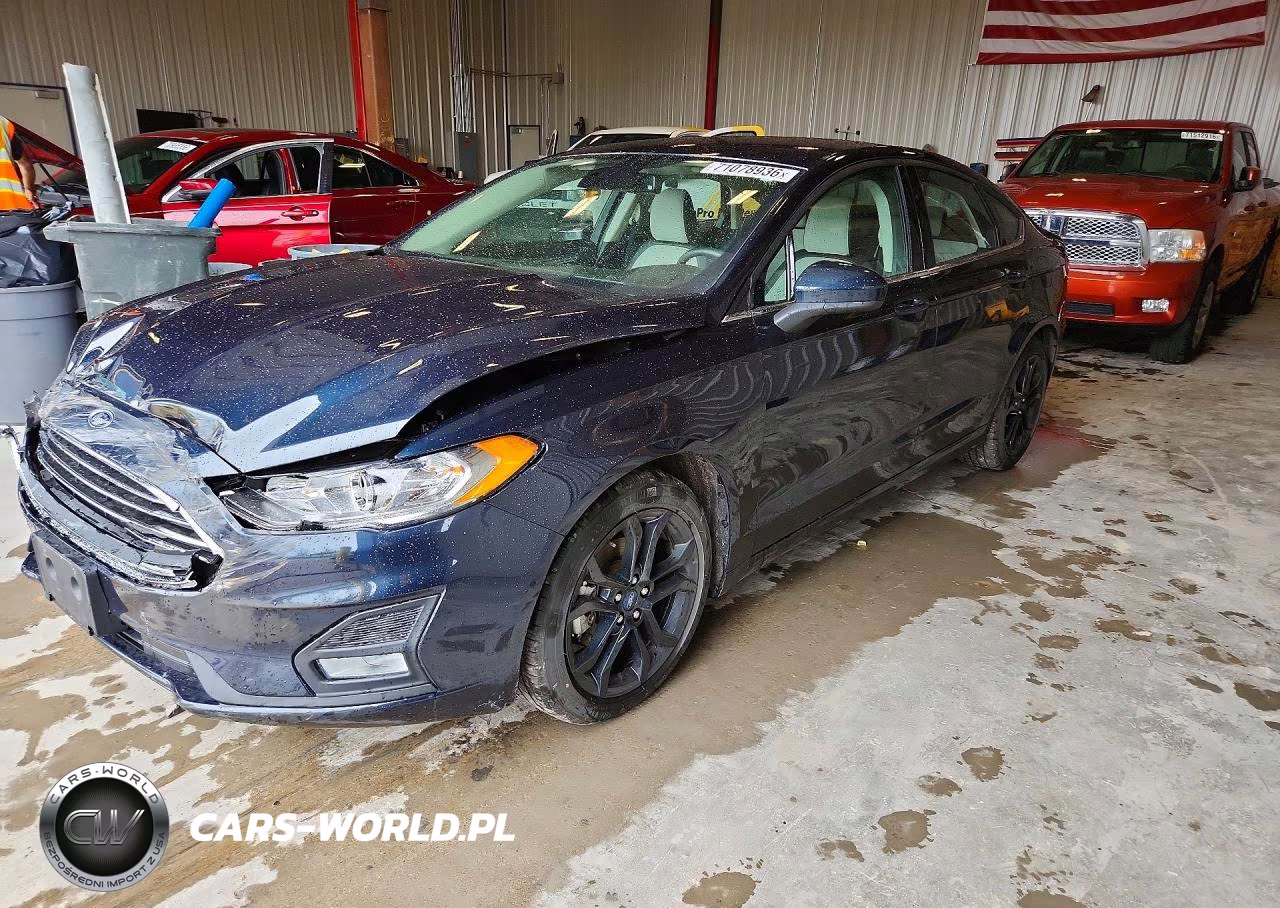 2020 Ford Fusion Se – zdjęcie 1 z 12