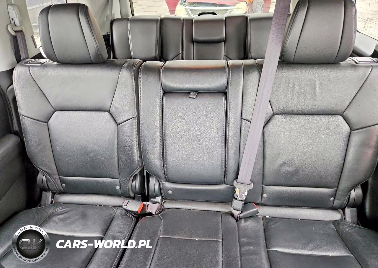 2013 Honda Pilot Touring VIN:5FNYF4H98DB045318 - 10