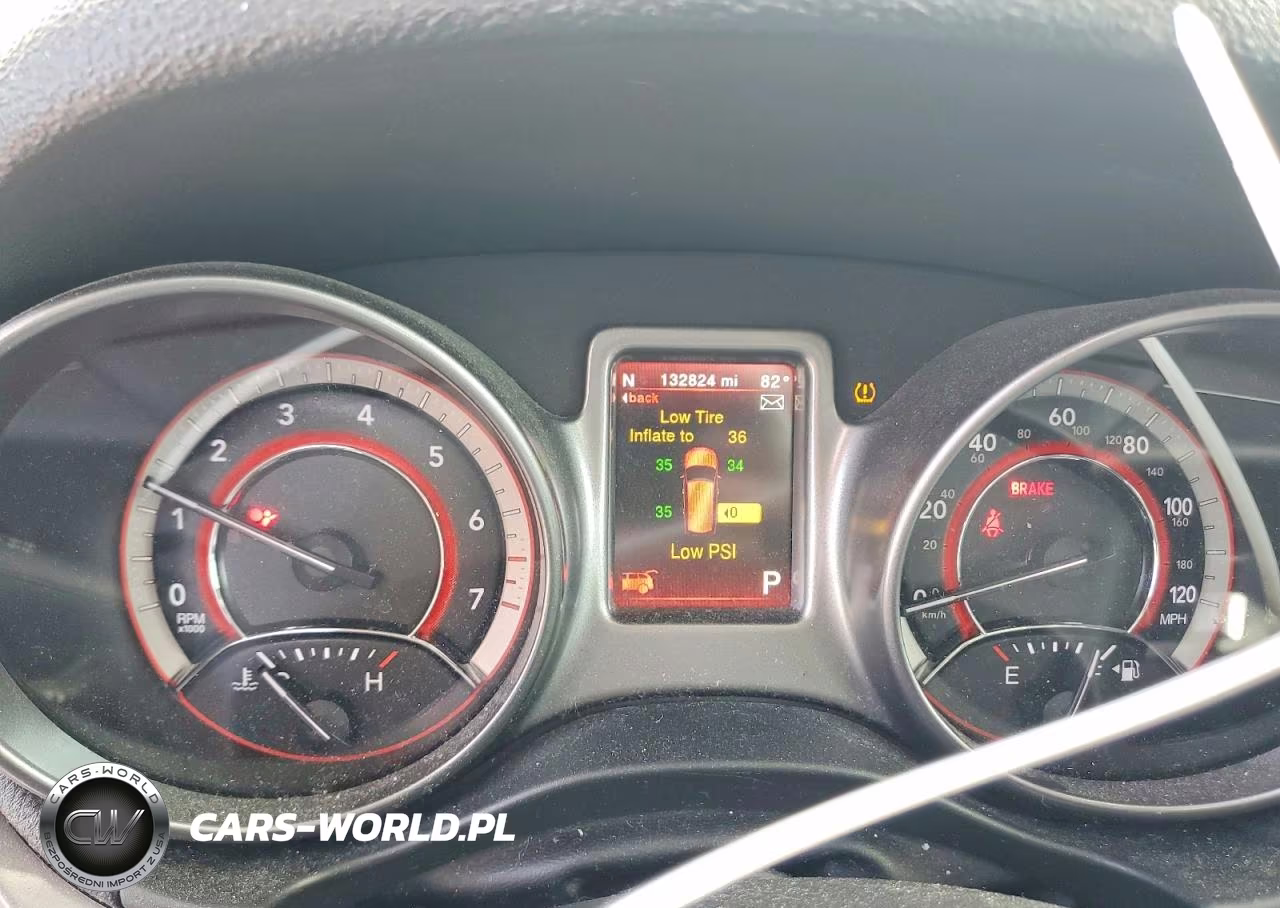 2020 Dodge Journey Crossroad VIN:3C4PDCGB4LT225556 - 9