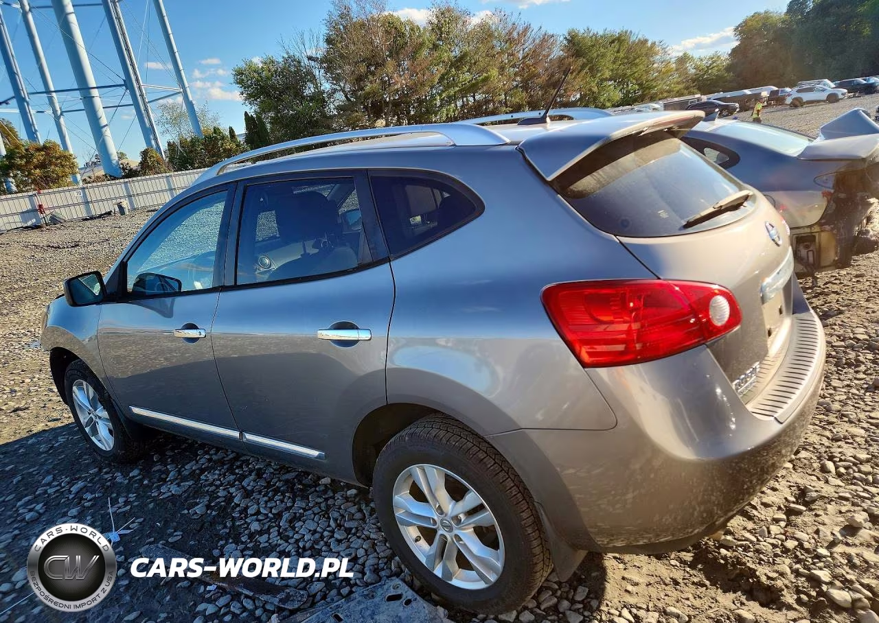 2015 Nissan Rogue Select S VIN:JN8AS5MV9FW766448 - 2