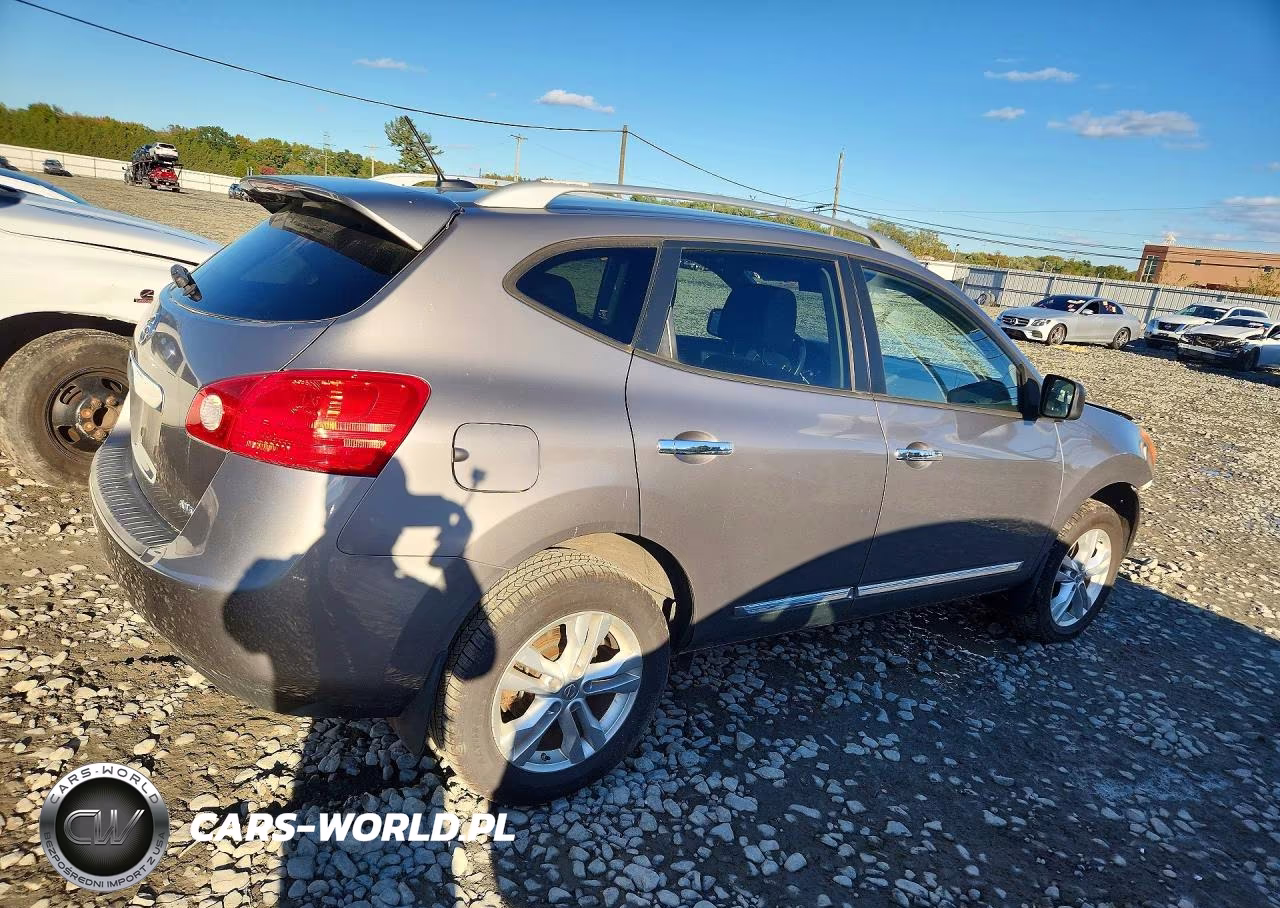 2015 Nissan Rogue Select S VIN:JN8AS5MV9FW766448 - 3