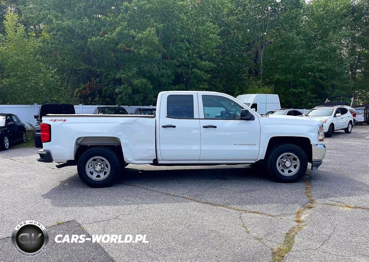 2017 Chevrolet Silverado K1500 VIN:1GCVKNEC0HZ241676 - 12