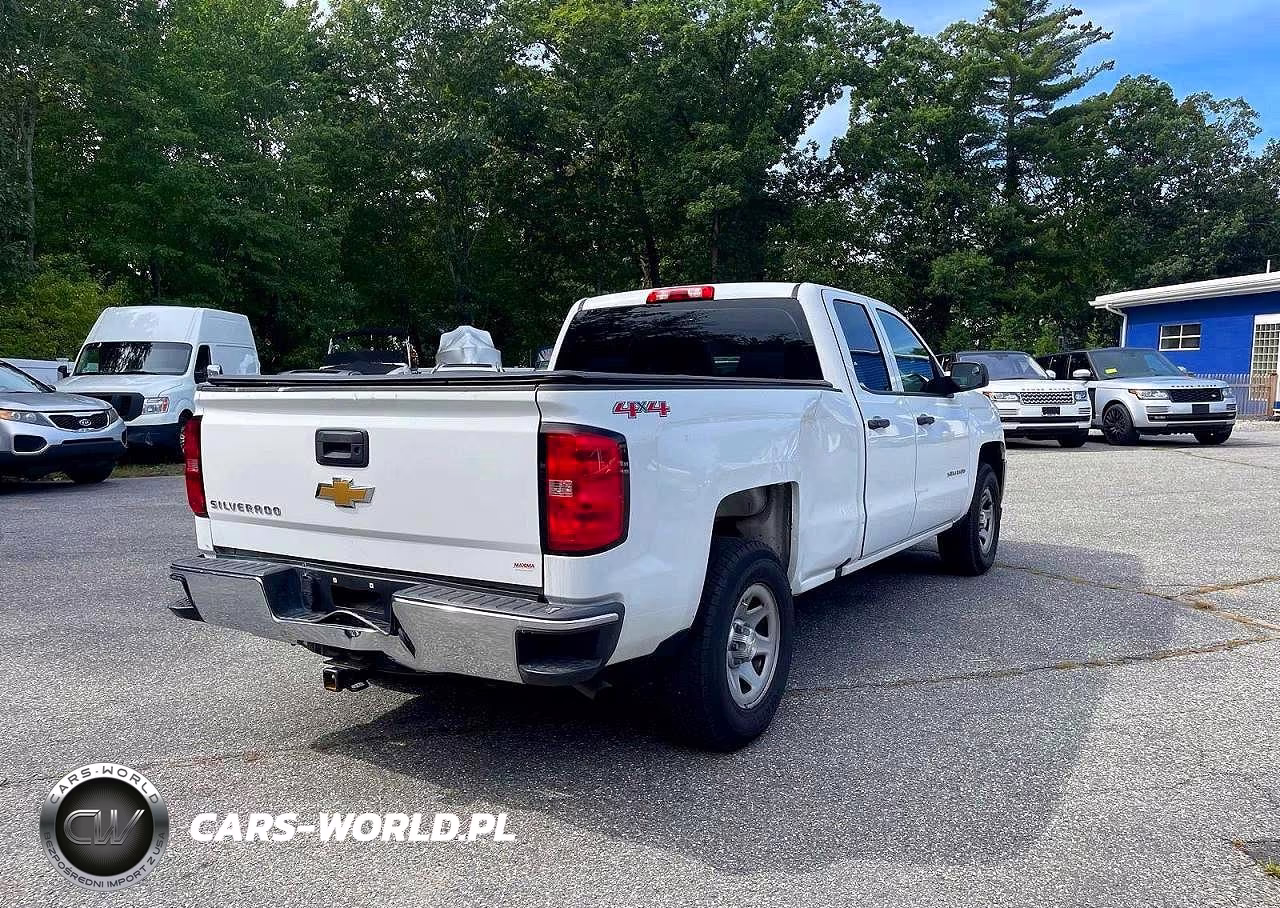 2017 Chevrolet Silverado K1500 VIN:1GCVKNEC0HZ241676 - 4