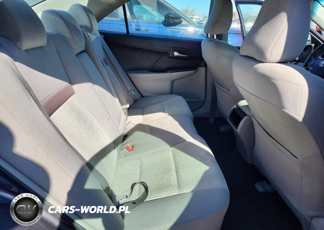 2014 Toyota Camry Le VIN:4T4BF1FK1ER377914 - 10