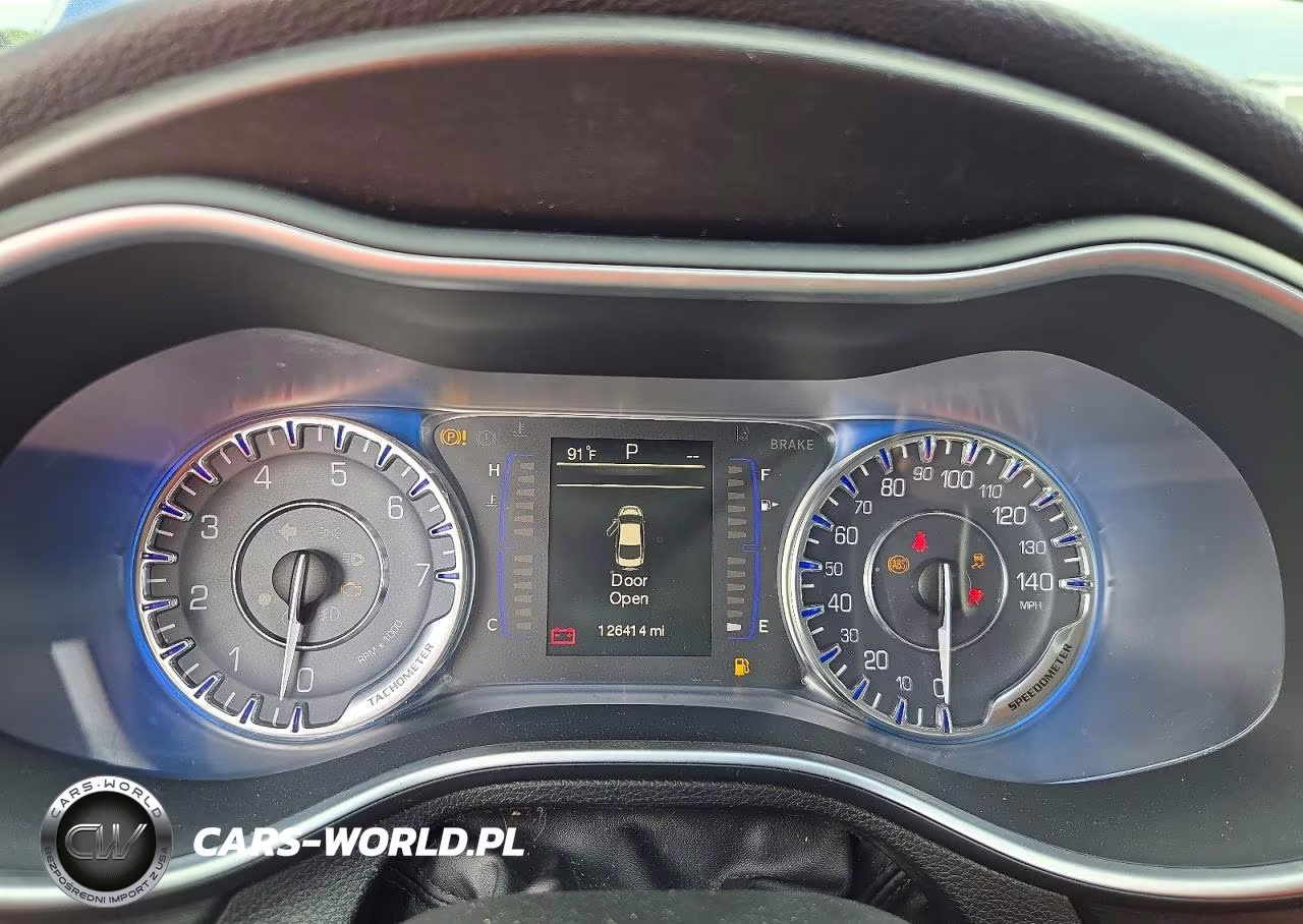 2015 Chrysler 200 Limited VIN:1C3CCCAB8FN622206 - 9