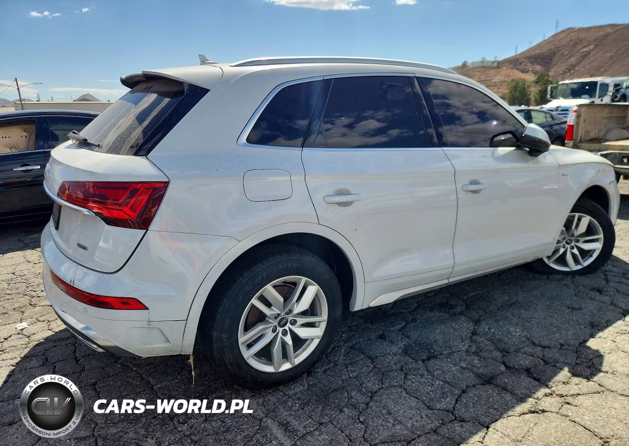 2024 Audi Q5 Premium 45 VIN:WA1GAAFY7R2005769 - 3