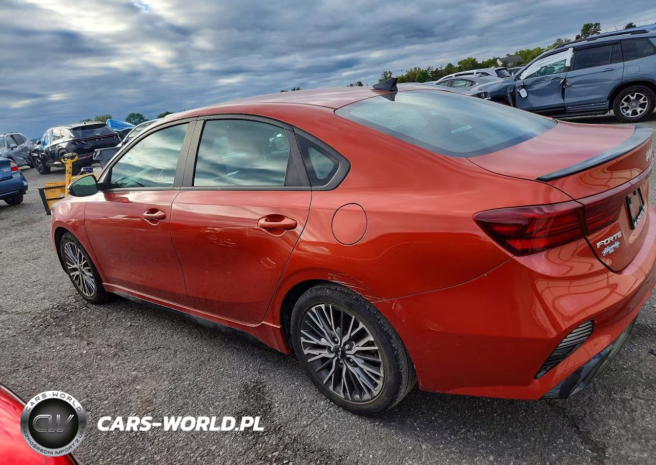 2022 Kia Forte Gt Line VIN:3KPF54AD5NE492060 - 2