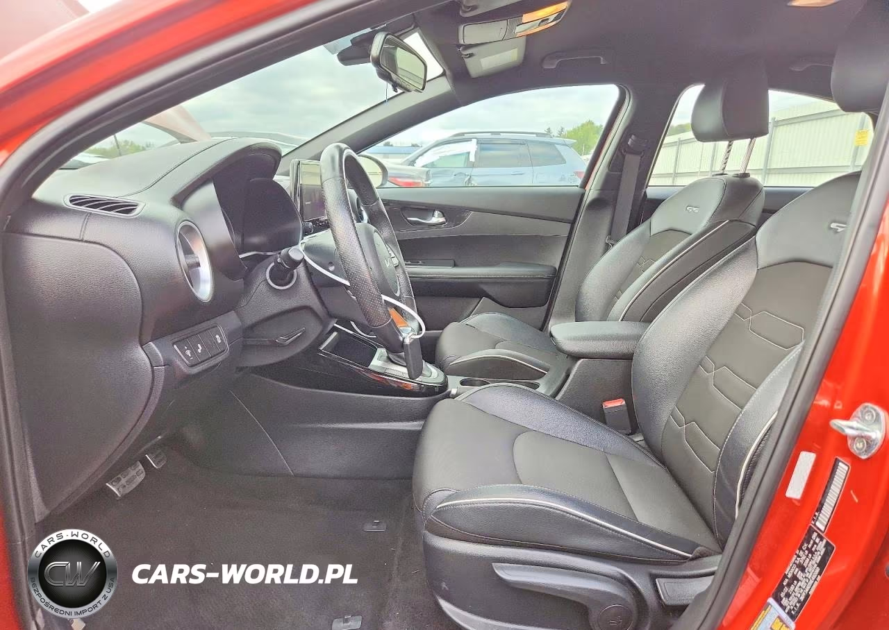 2022 Kia Forte Gt Line VIN:3KPF54AD5NE492060 - 7
