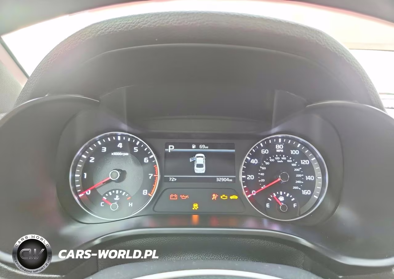 2022 Kia Forte Gt Line VIN:3KPF54AD5NE492060 - 9
