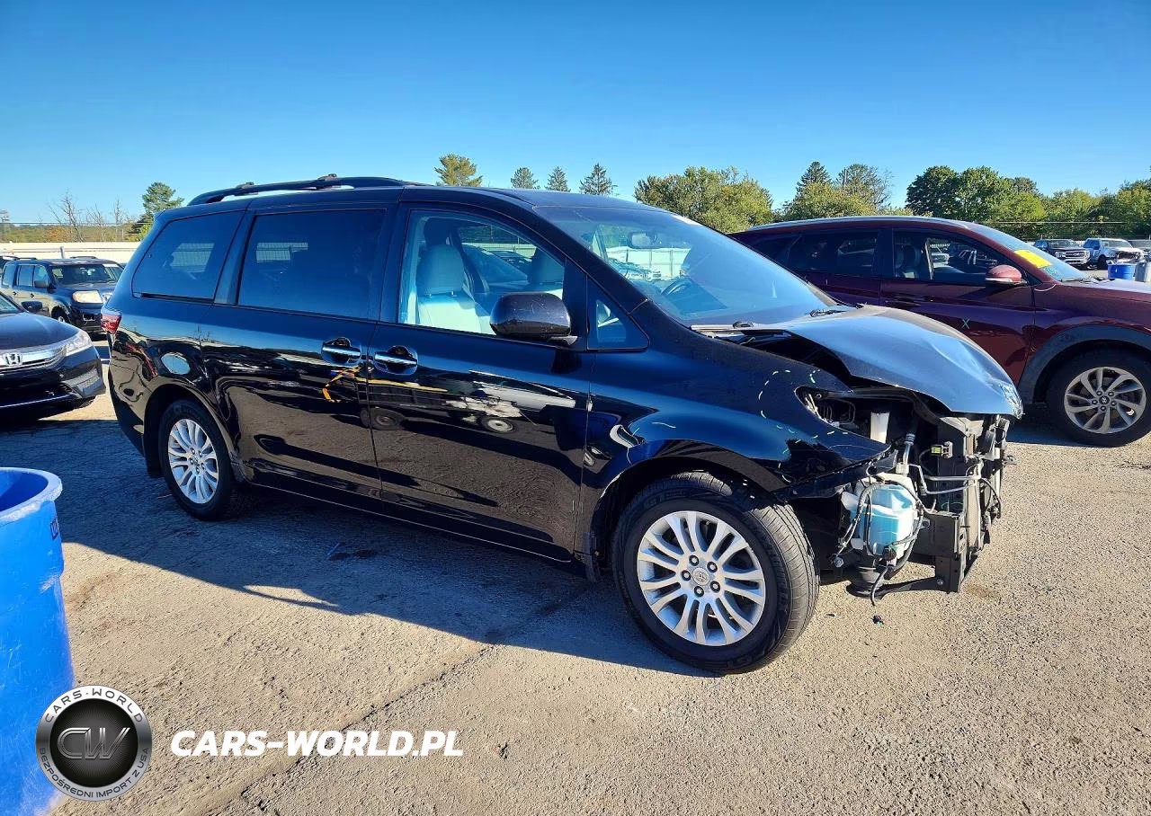 2016 Toyota Sienna Xle 8-Passenger VIN:5TDYK3DC6GS758323 - 4