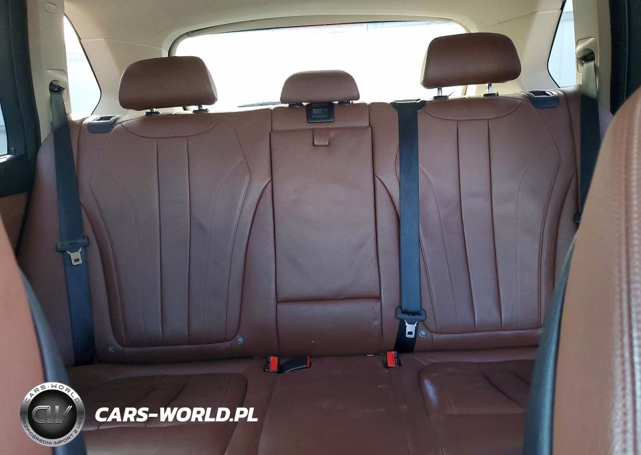 2016 BMW X5 xDrive35I VIN:5UXKR0C5XG0P19917 - 10