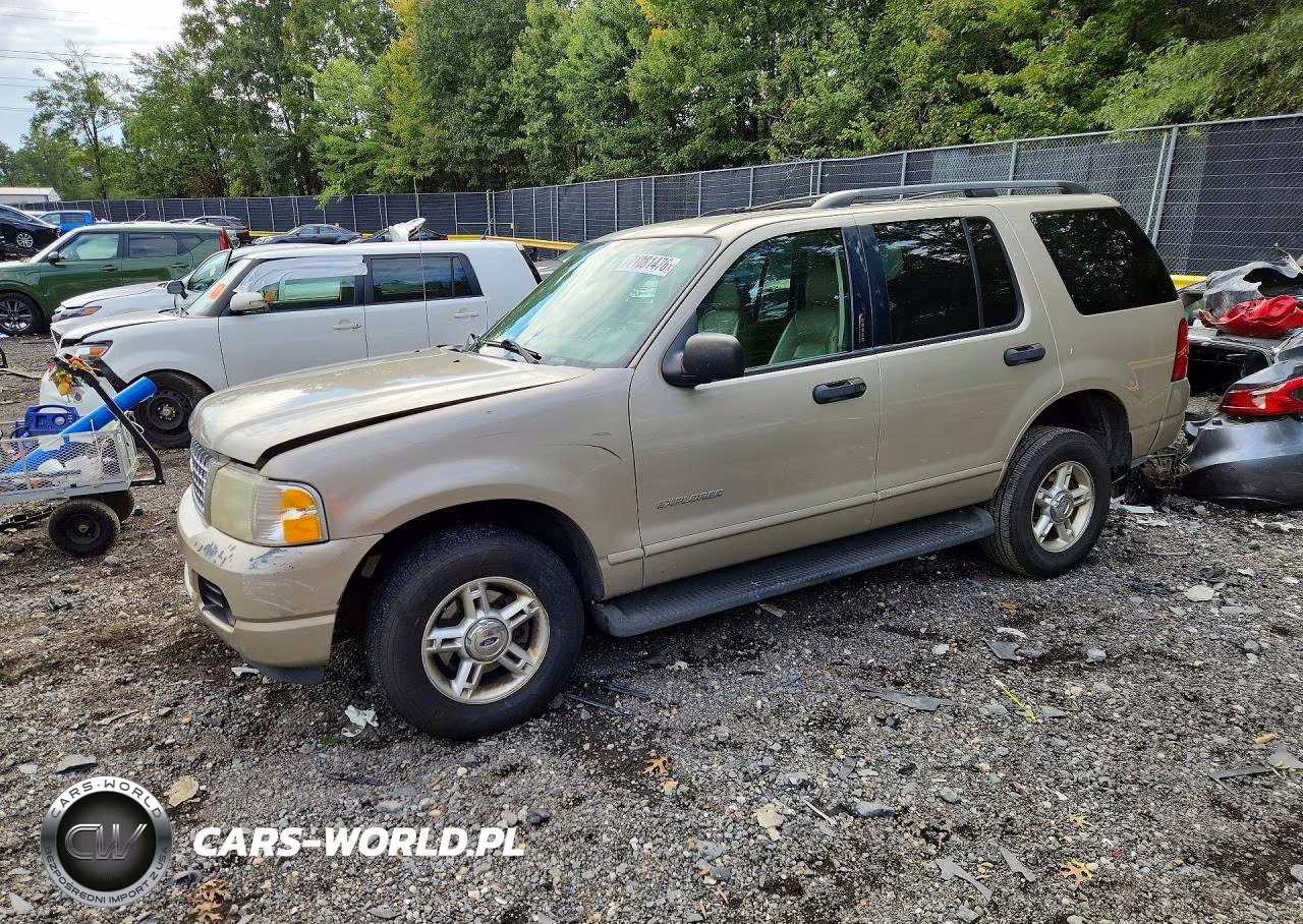 2004 Ford Explorer Xlt