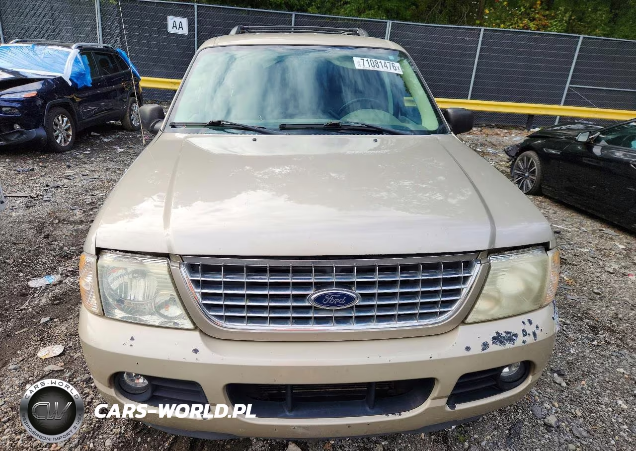 2004 Ford Explorer Xlt VIN:1FMZU73K04UA63708 - 5