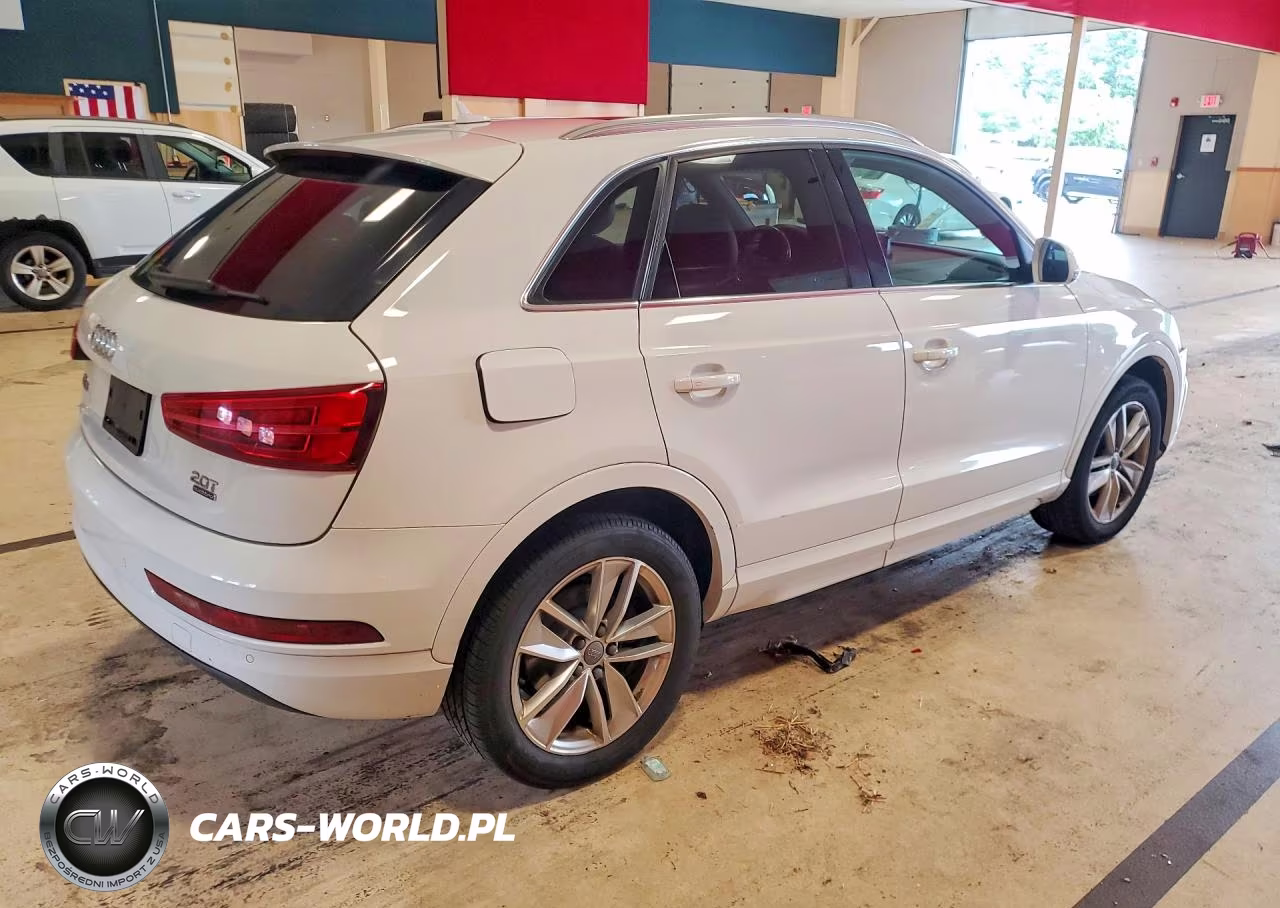 2016 Audi Q3 Premium Plus VIN:WA1EFCFS4GR002235 - 3