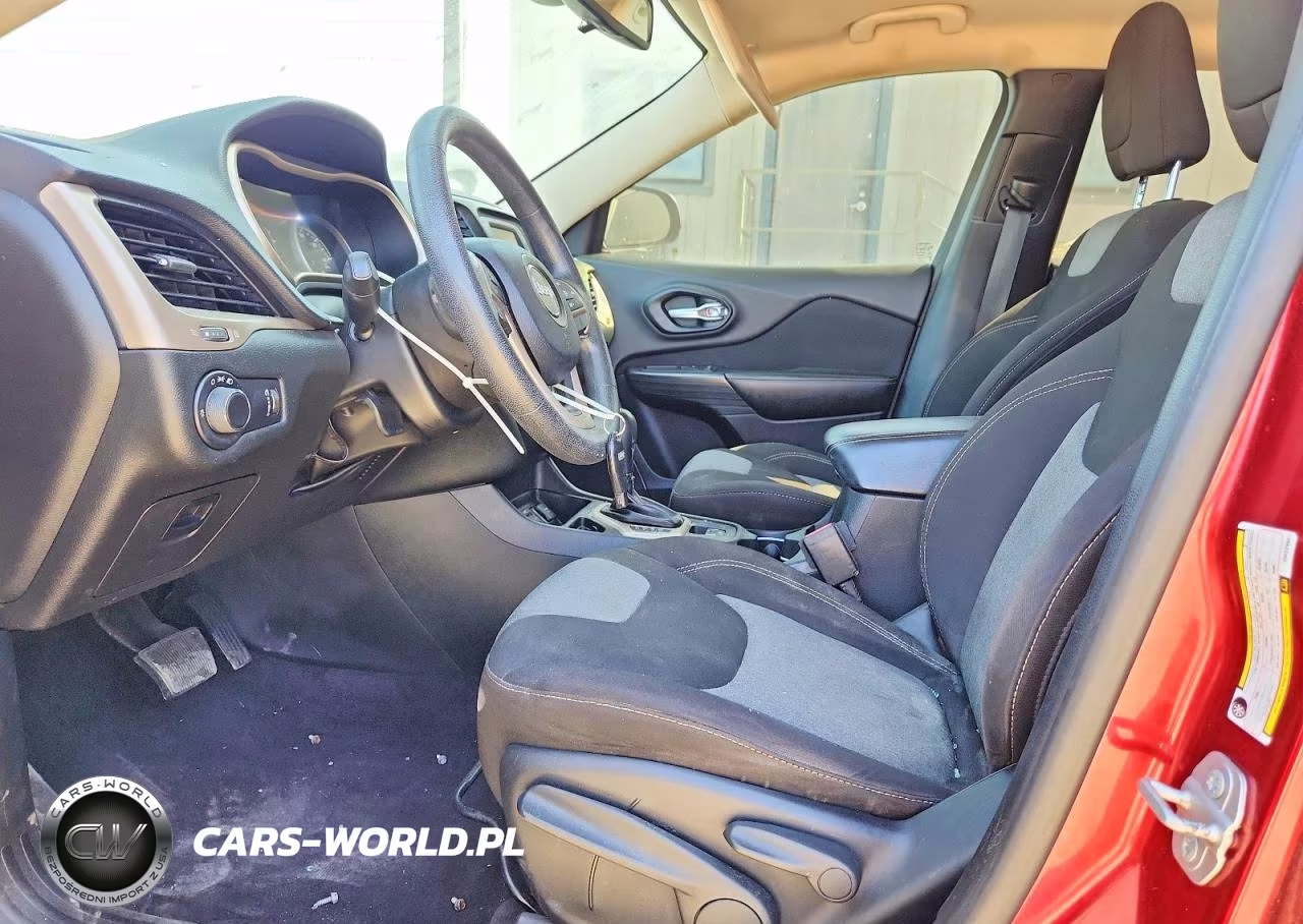 2016 Jeep Cherokee Sport VIN:1C4PJLAS3GW229941 - 7