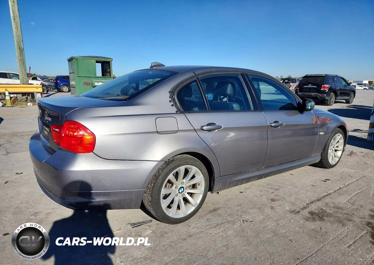 2011 BMW 328 I VIN:WBAPH7C53BA801281 - 3