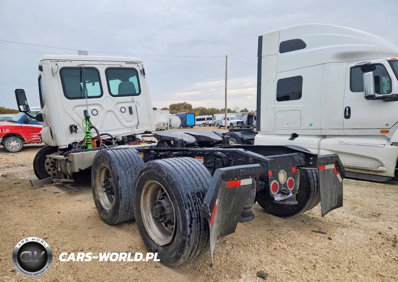 2019 Freightliner Cascadia VIN:1FUGGBDV0KLKK2236 - 2