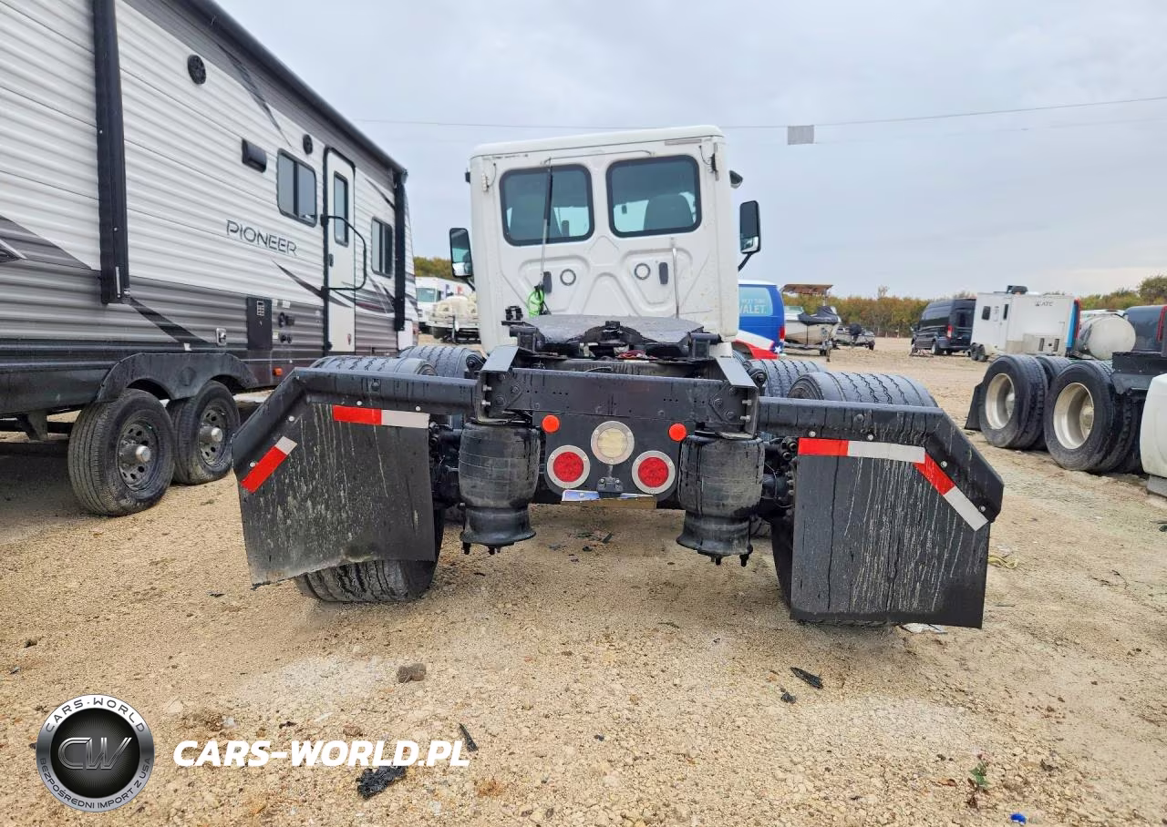2019 Freightliner Cascadia VIN:1FUGGBDV0KLKK2236 - 6