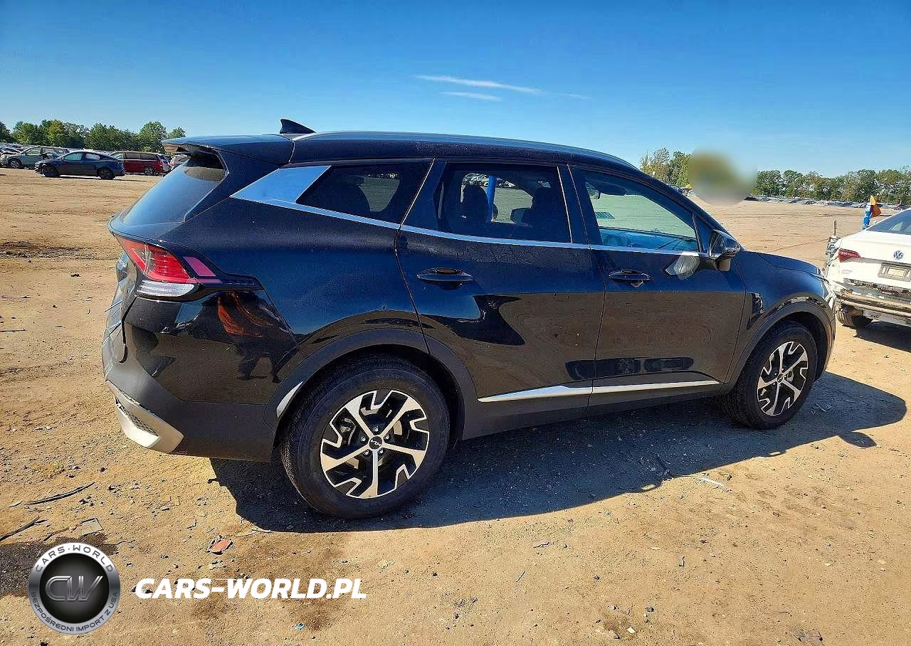 2023 Kia Sportage Ex VIN:KNDPVCAGXP7070801 - 3