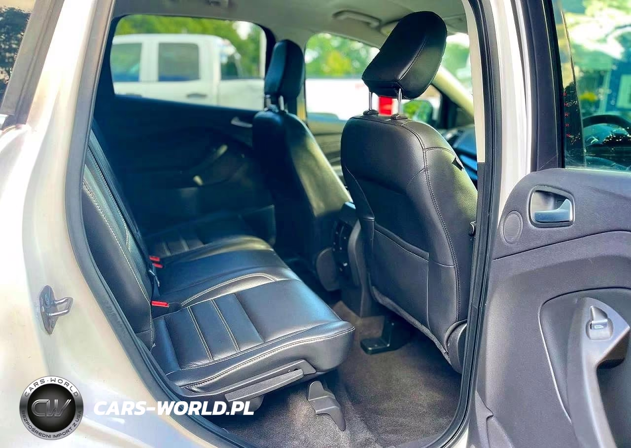2018 Ford Escape Titanium VIN:1FMCU0J94JUB97212 - 15