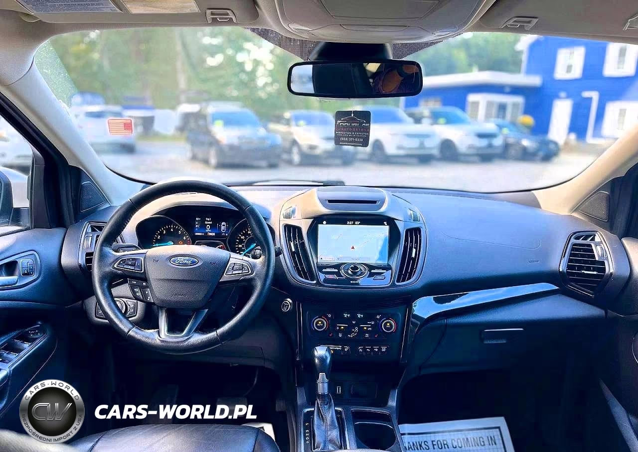 2018 Ford Escape Titanium VIN:1FMCU0J94JUB97212 - 9