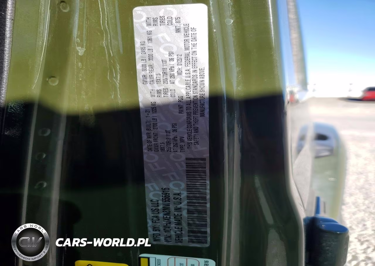 2021 Jeep Wrangler Unlimited Sahara VIN:1C4HJXEN8MW656916 - 13