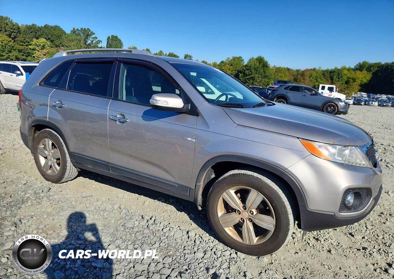2013 Kia Sorento Ex VIN:5XYKU3A65DG414974 - 4