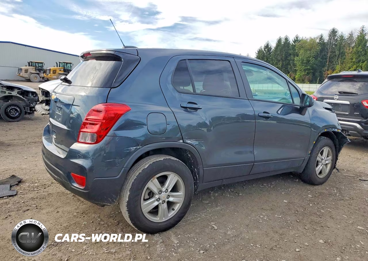 2022 Chevrolet Trax Ls VIN:KL7CJNSM3NB543455 - 3