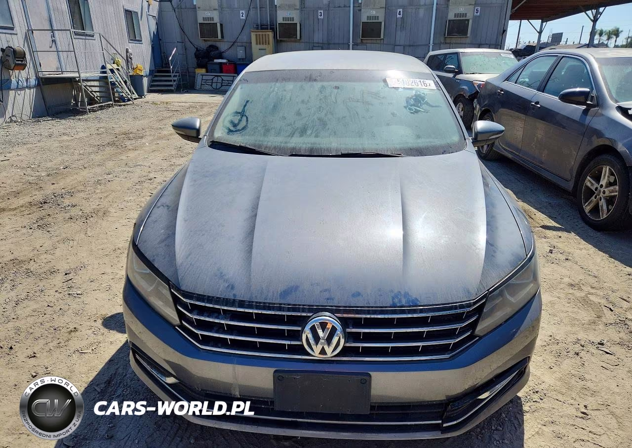 2016 Volkswagen Passat S VIN:1VWAS7A36GC046714 - 5