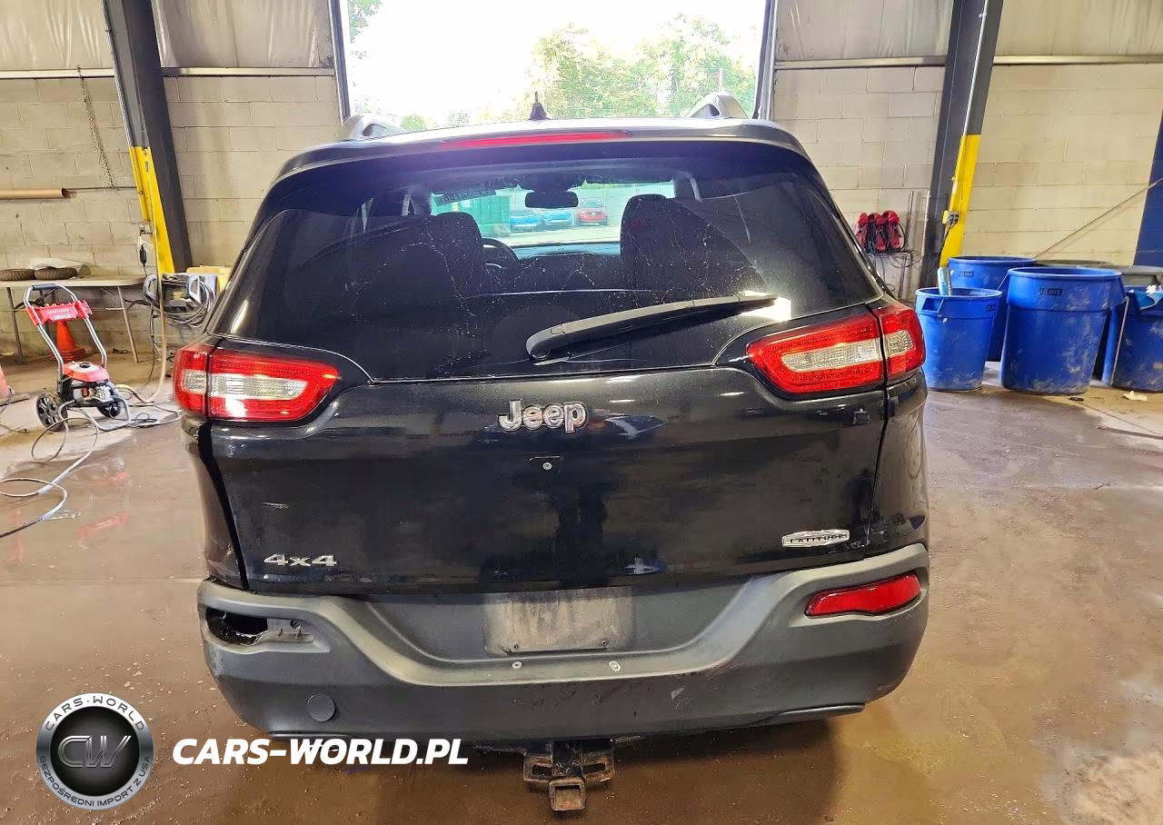2015 Jeep Cherokee Latitude VIN:1C4PJMCB2FW784588 - 6