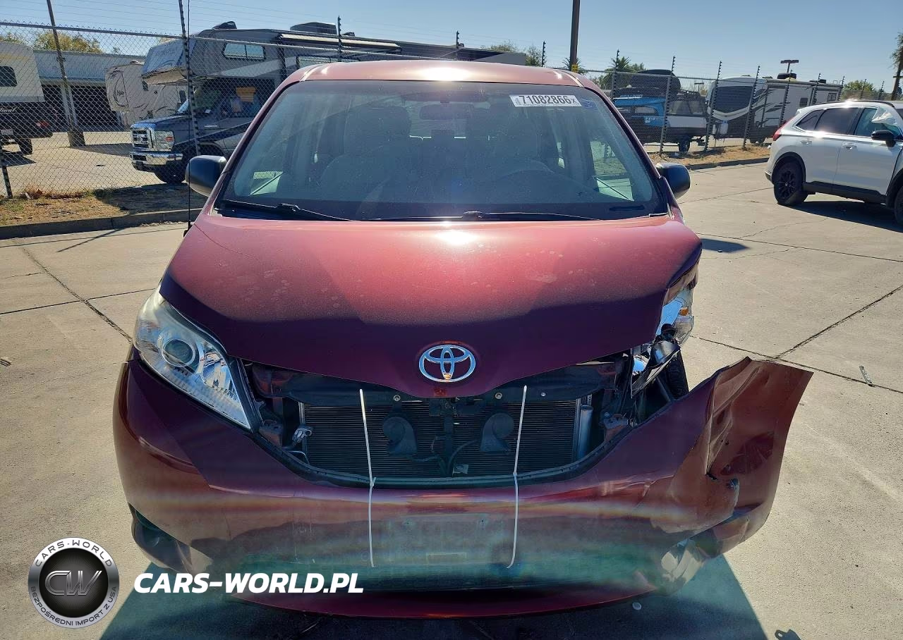 2013 Toyota Sienna L 7-Passenger VIN:5TDZK3DC9DS404778 - 5
