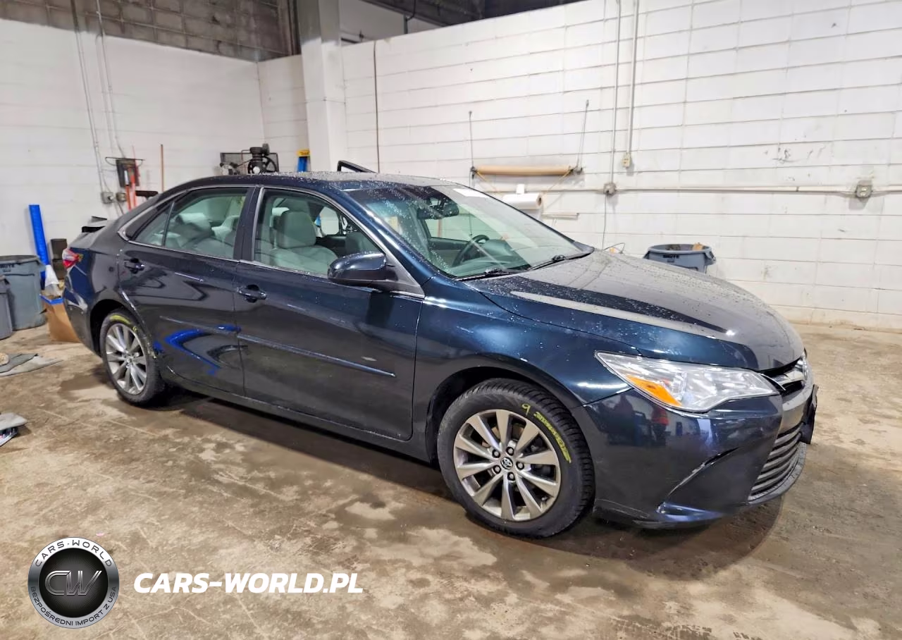 2016 Toyota Camry Xle VIN:4T1BF1FKXGU508464 - 4