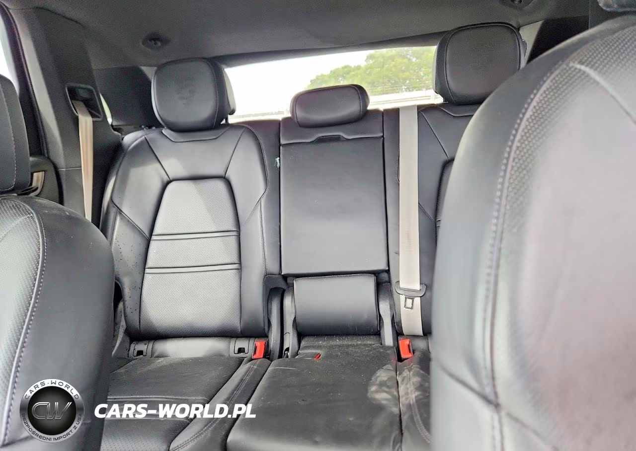 2023 Porsche Cayenne Base VIN:WP1AA2AY9PDA02283 - 10