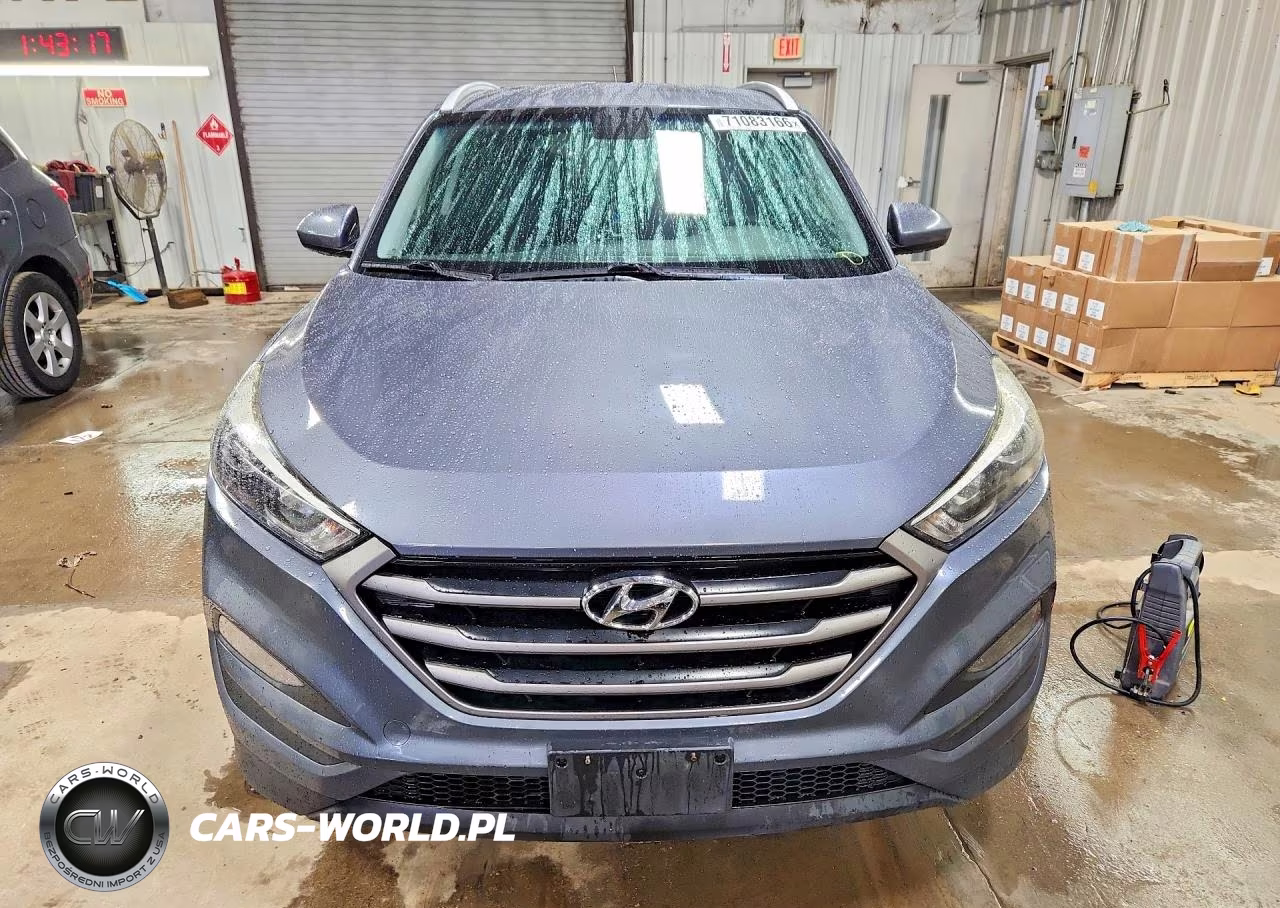 2016 Hyundai Tucson Se VIN:KM8J33A40GU230019 - 5