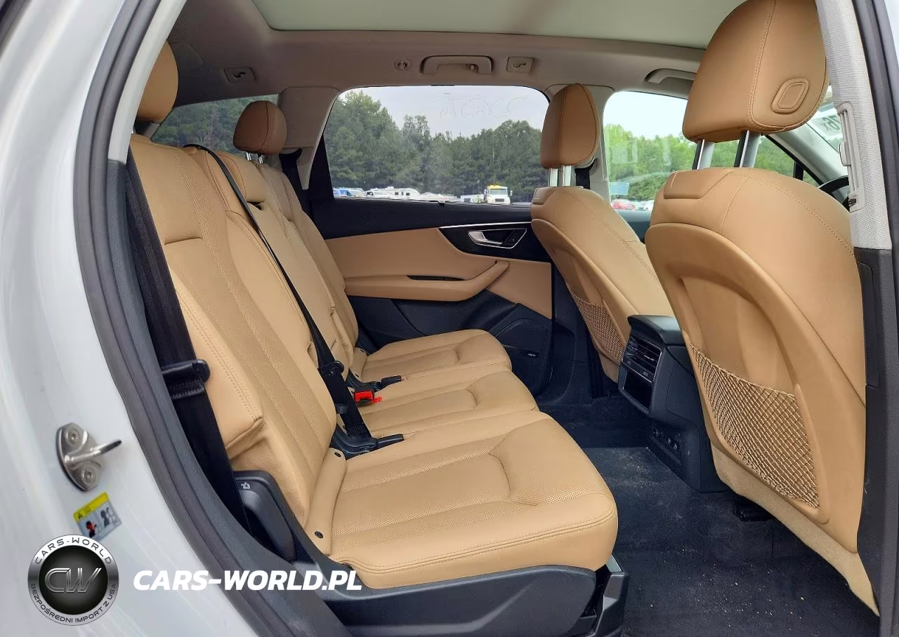 2020 Audi Q7 Prestige VIN:WA1VXAF74LD002837 - 11