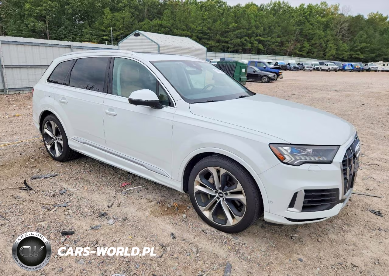2020 Audi Q7 Prestige VIN:WA1VXAF74LD002837 - 4