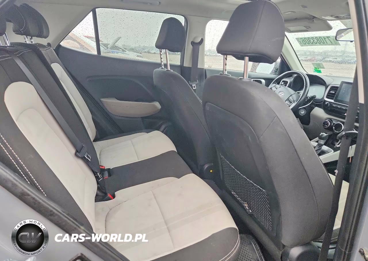 2023 Hyundai Venue Sel VIN:KMHRC8A35PU221159 - 10