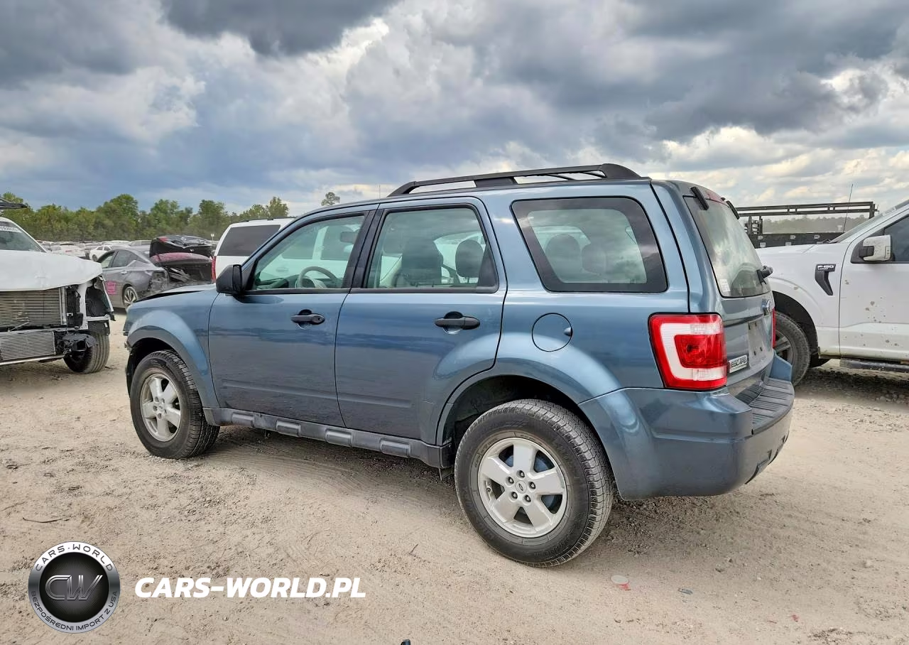 2010 Ford Escape Xls VIN:1FMCU0C77AKA09774 - 2